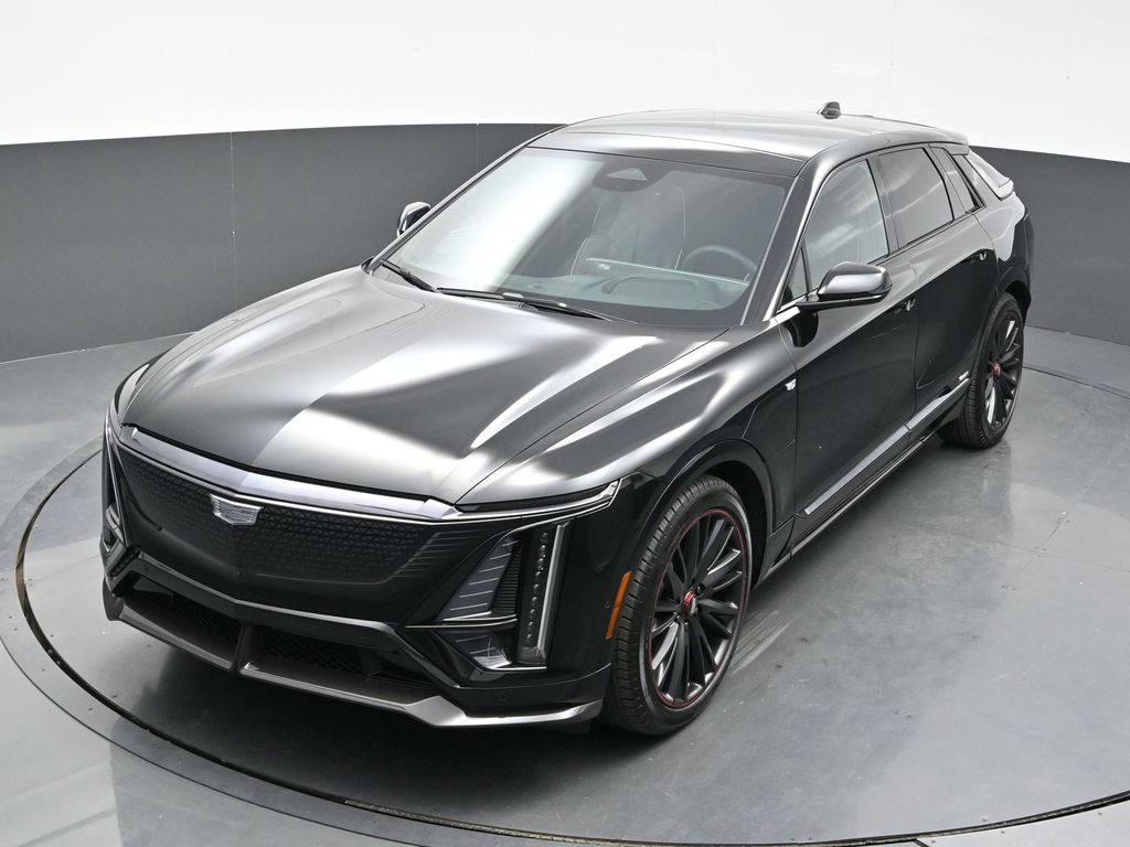 2026 Cadillac Lyriq photo 24