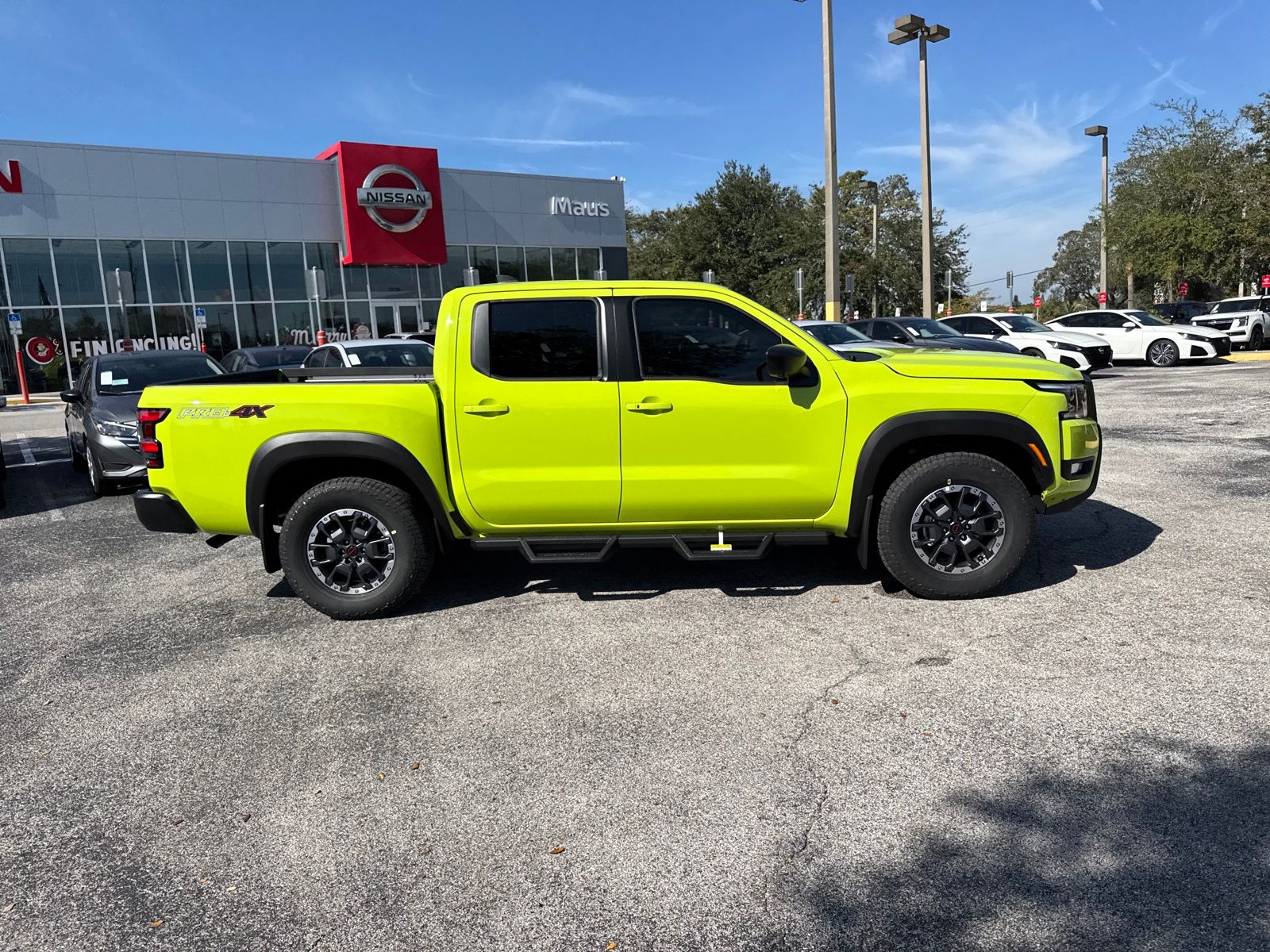 2026 Nissan Frontier PRO-4X photo 4