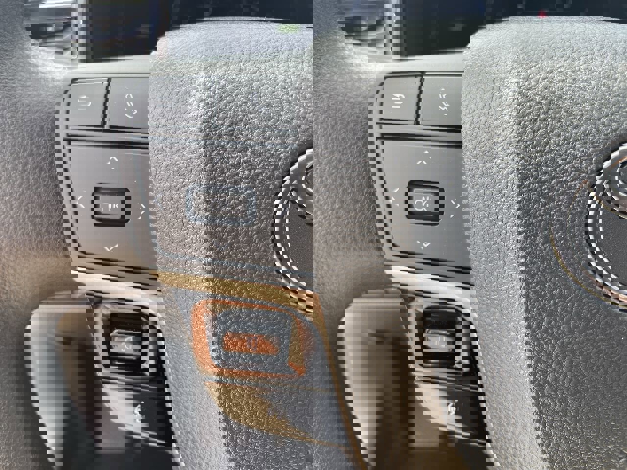 2025 Toyota Camry LE photo 16