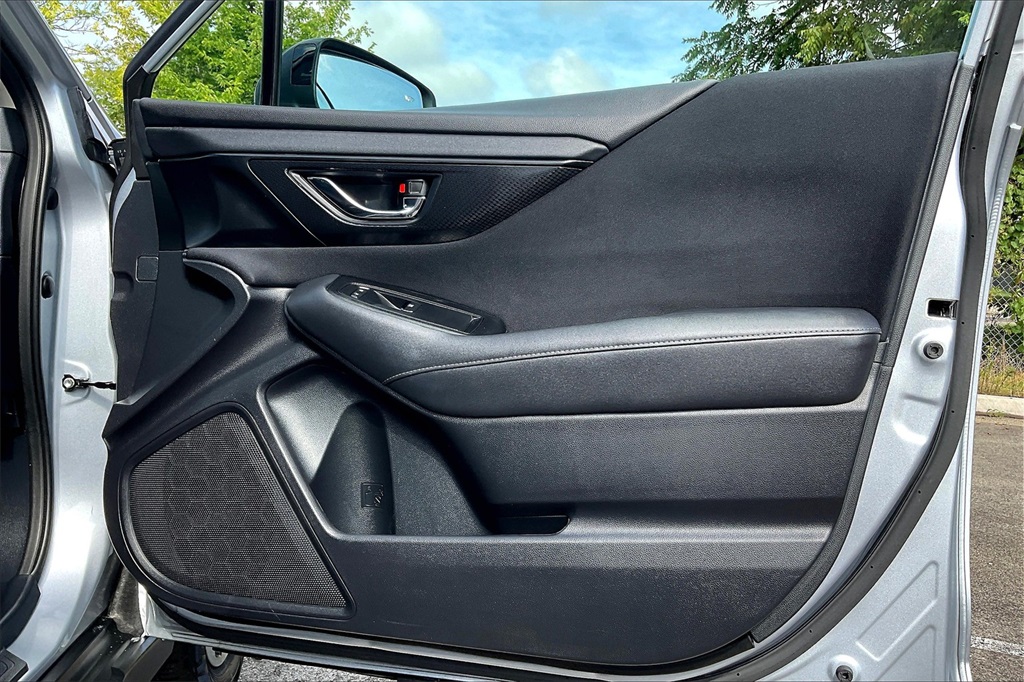 2023 Subaru Outback Premium photo 21