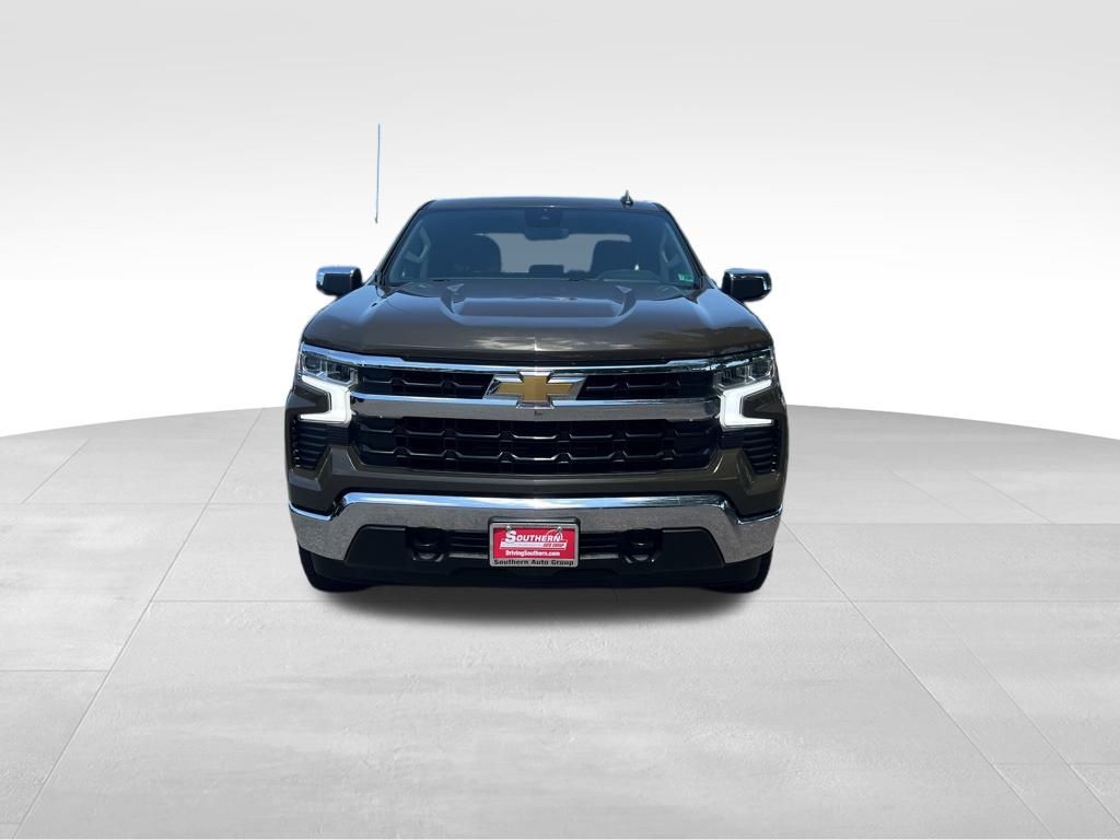 2023 Chevrolet Silverado 1500 LT photo 9