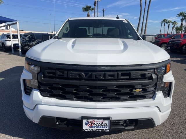 2026 Chevrolet Silverado 1500 Custom photo 2