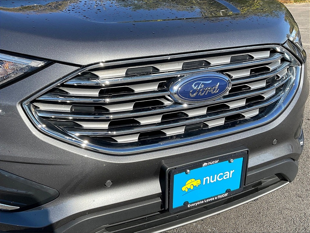 2023 Ford Edge Titanium photo 28