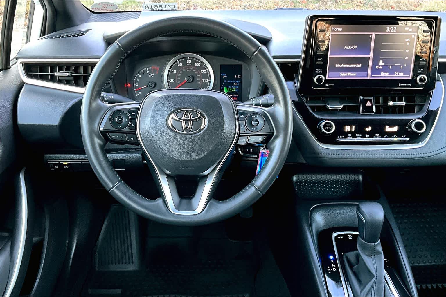 2022 Toyota Corolla SE photo 17