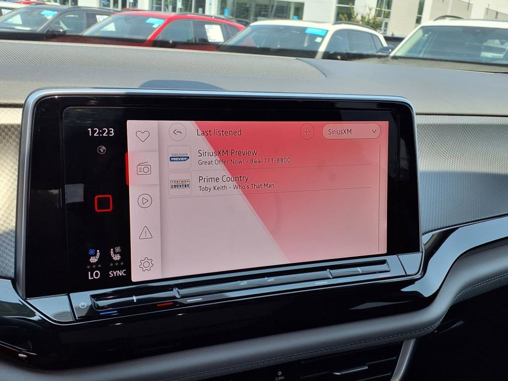 2024 Volkswagen Atlas Peak Edition SE Technology photo 7
