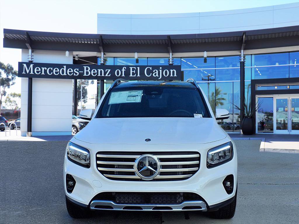 2026 Mercedes Benz GLB 250 photo 2