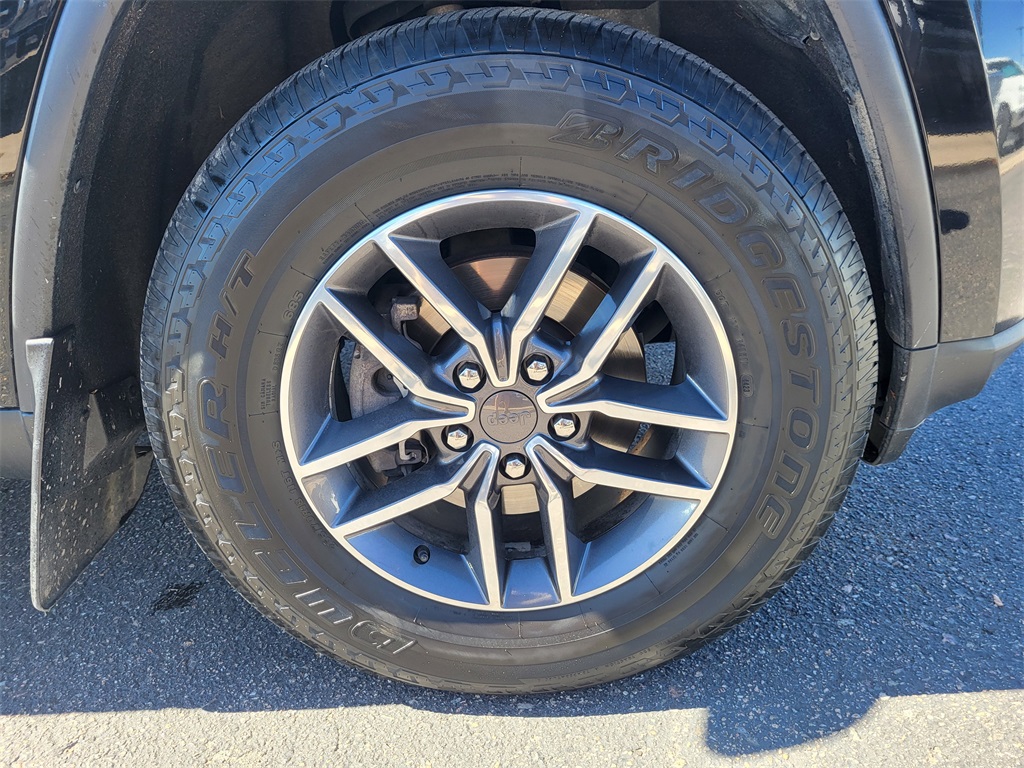 2019 Jeep Grand Cherokee Limited photo 22