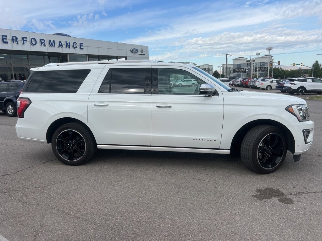 2020 Ford Expedition MAX Platinum photo 2