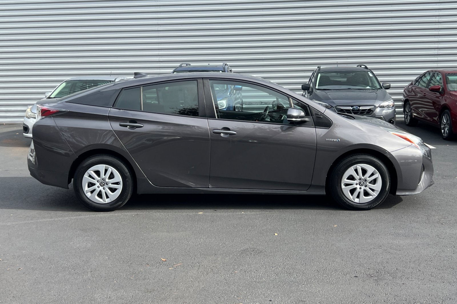 2017 Toyota Prius Two photo 2