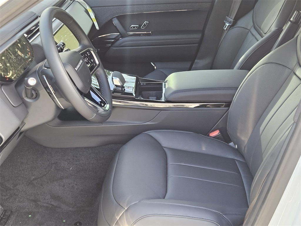 2025 Land Rover Range Rover Sport SE photo 10