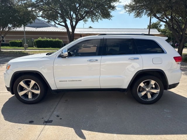 2016 Jeep Grand Cherokee Limited photo 2