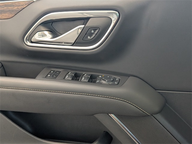 2024 Chevrolet Tahoe Premier photo 16