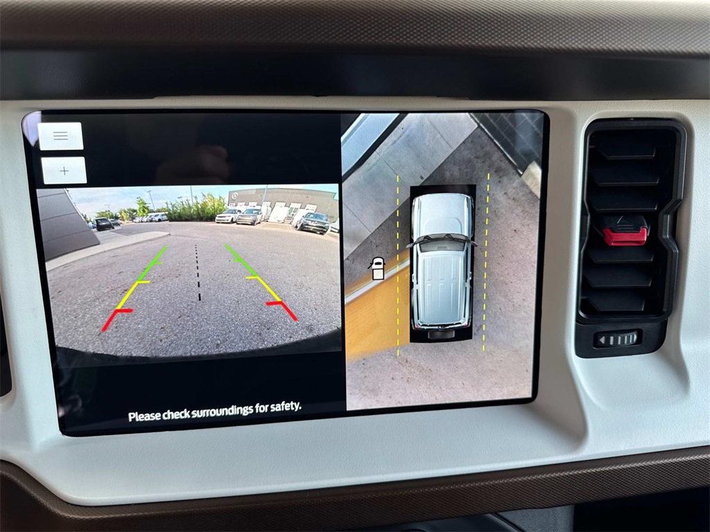 2023 Ford Bronco Heritage Limited First Edition photo 18