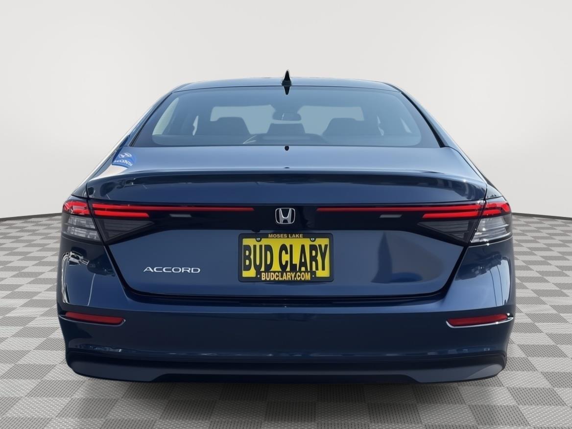 2025 Honda Accord 1.5T SE photo 4