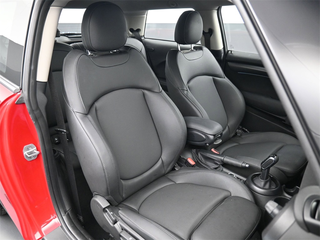 2023 Mini Cooper 2 Door Hardtop S photo 16