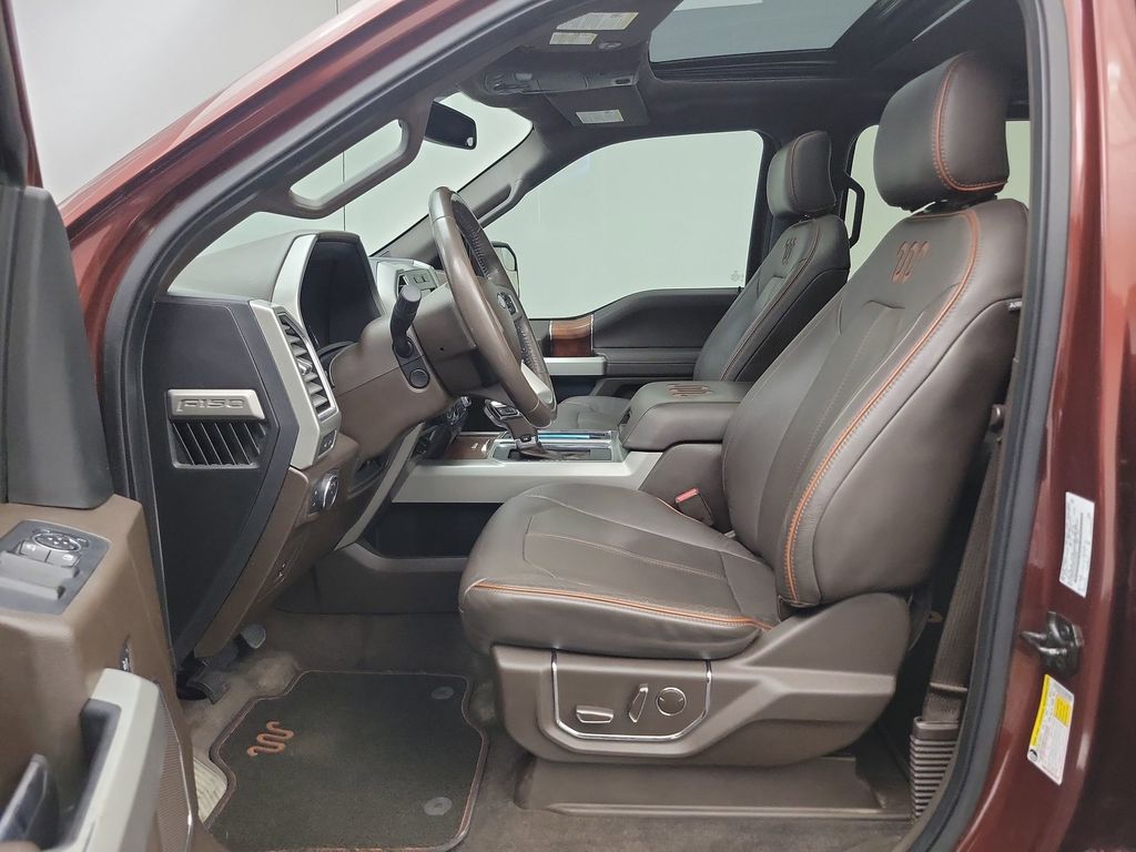 2016 Ford F-150 King Ranch photo 4