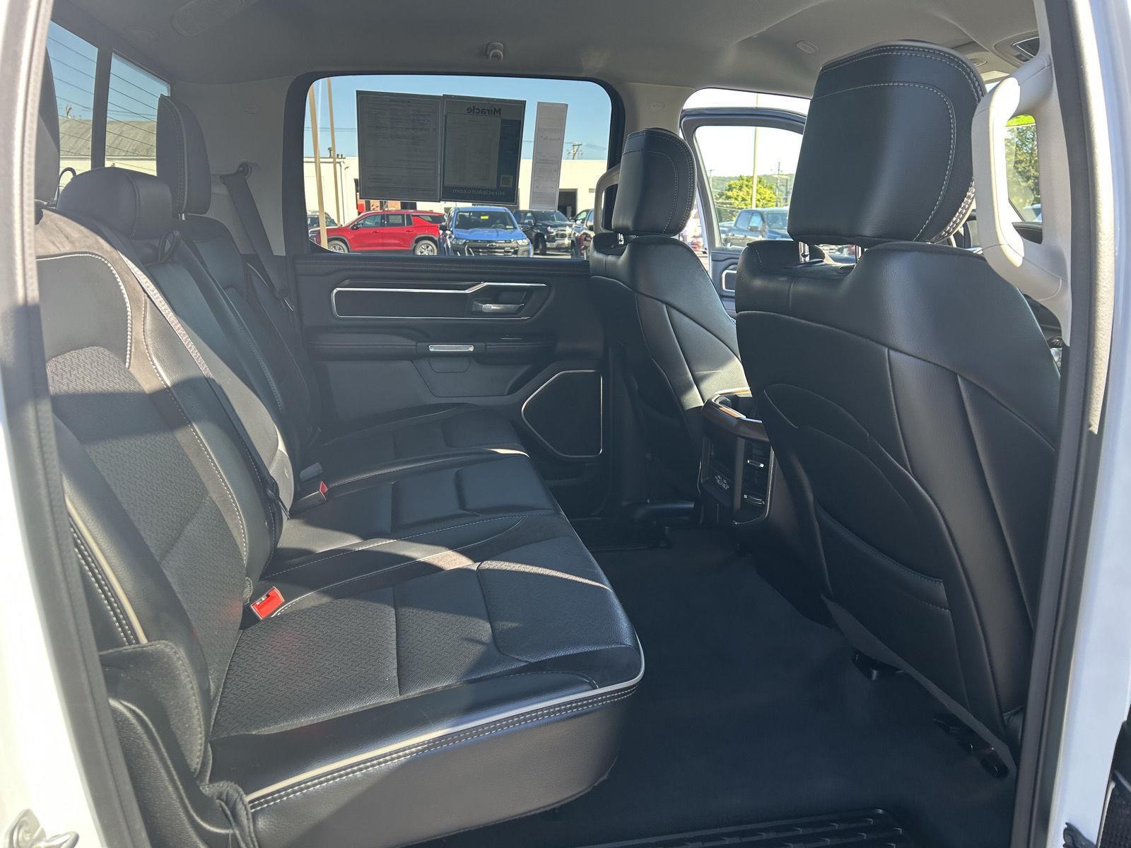 2022 Ram 1500 Laramie photo 26