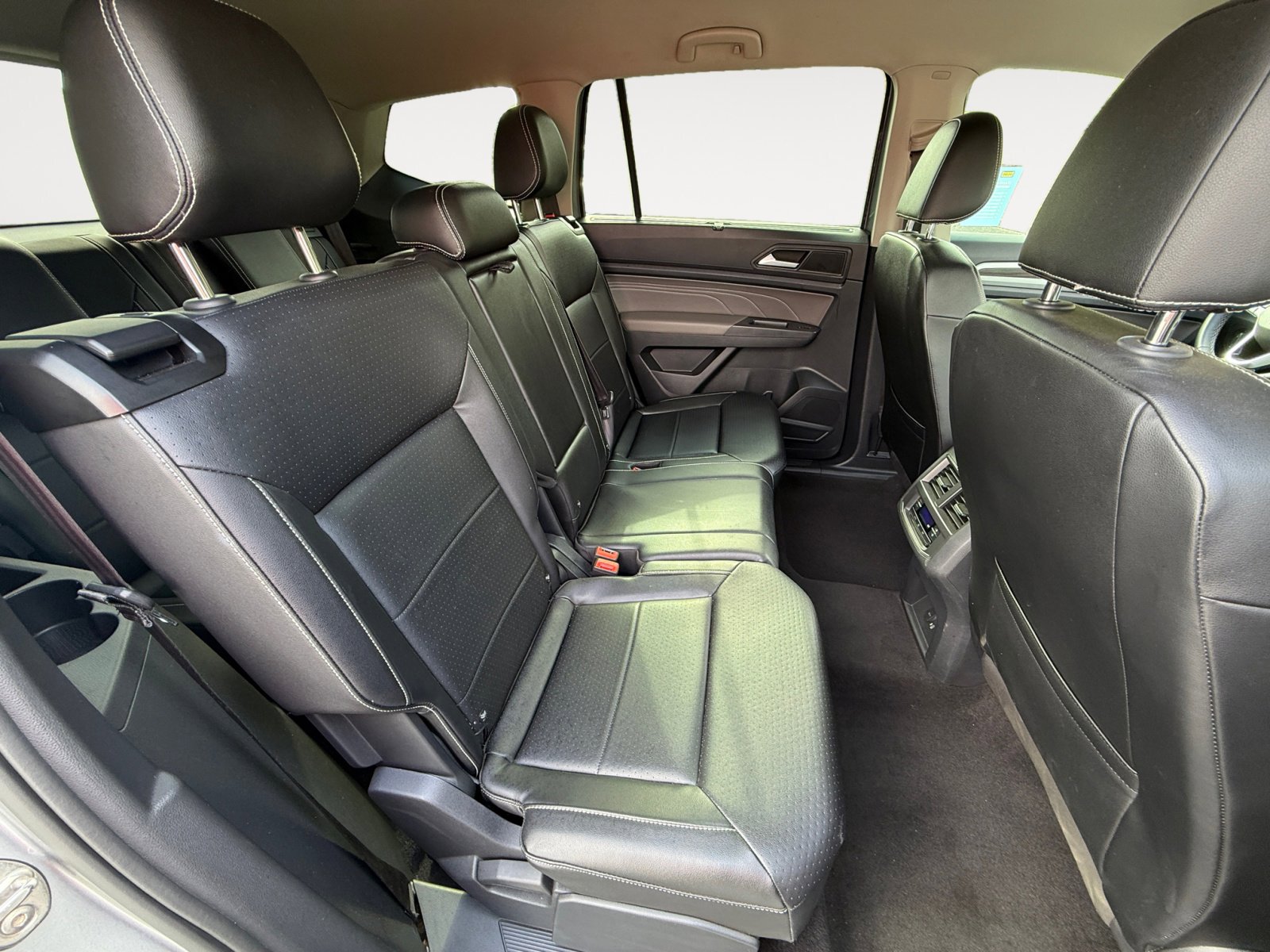 2021 Volkswagen Atlas SE photo 17