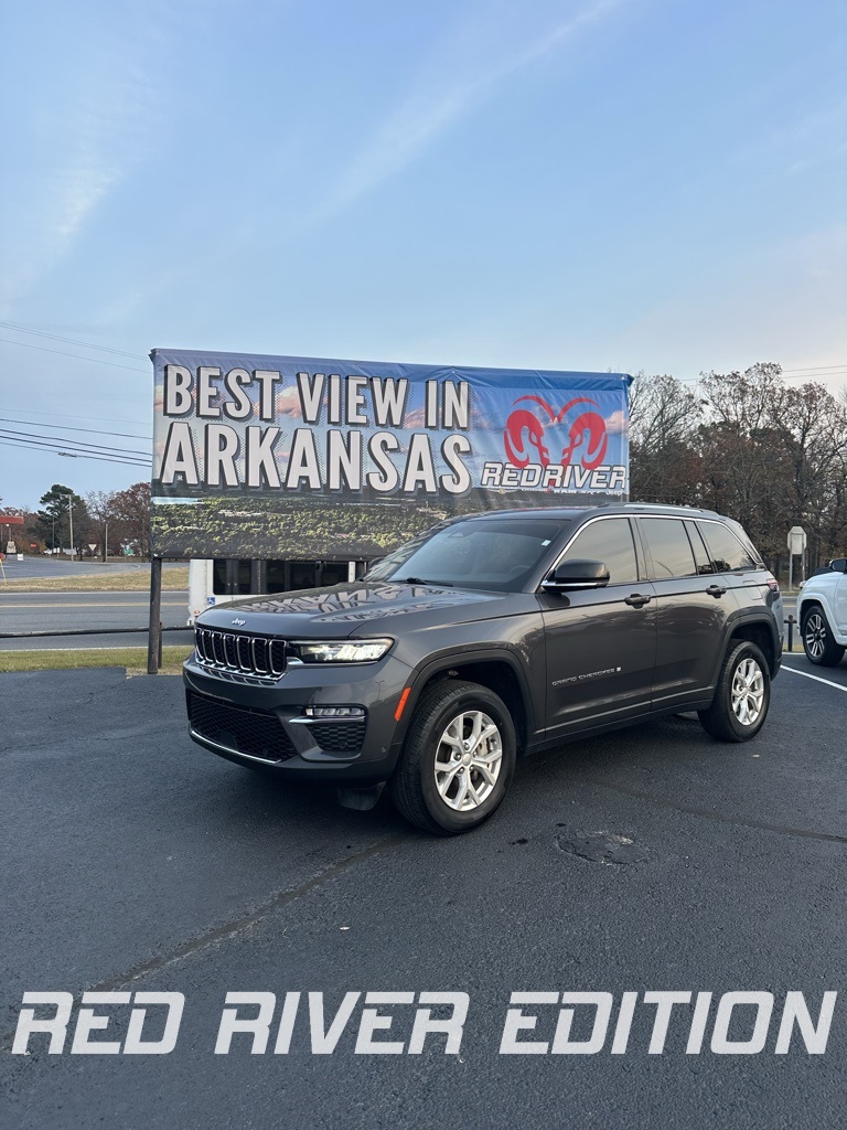 2023 Jeep Grand Cherokee Limited's photo