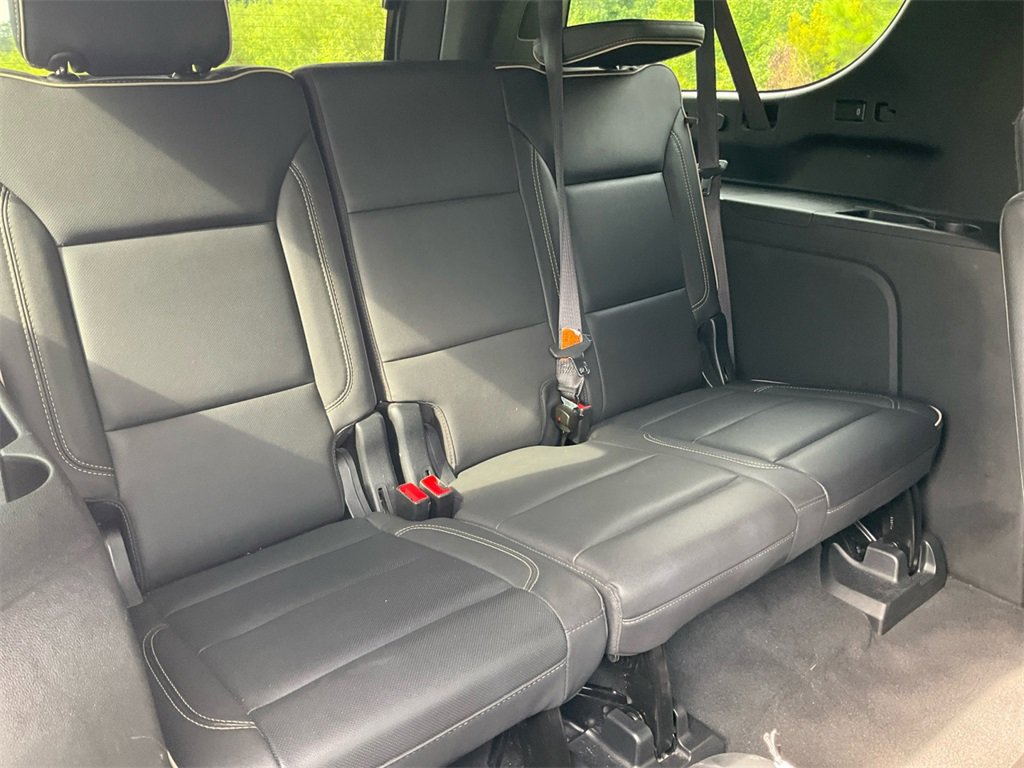 2023 Chevrolet Suburban Premier photo 27