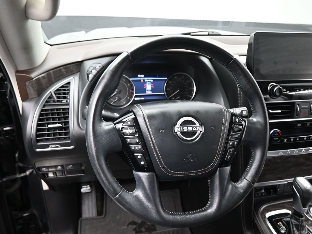 2022 Nissan Armada Platinum photo 2
