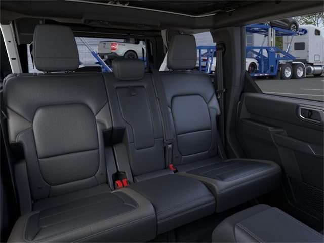 2025 Ford Bronco Outer Banks photo 11
