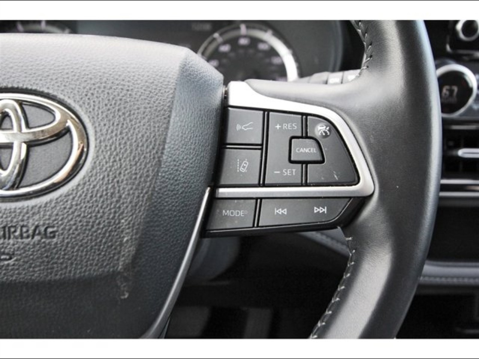 2024 Toyota Highlander LE Black at Robbins Nissan