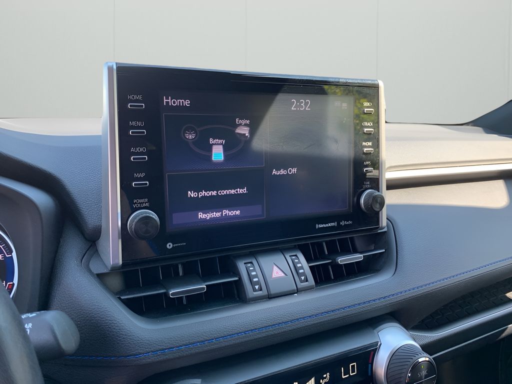 2022 Toyota RAV4 Hybrid XSE photo 16