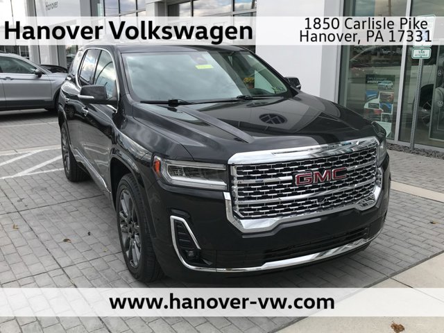 2022 GMC Acadia Denali's photo