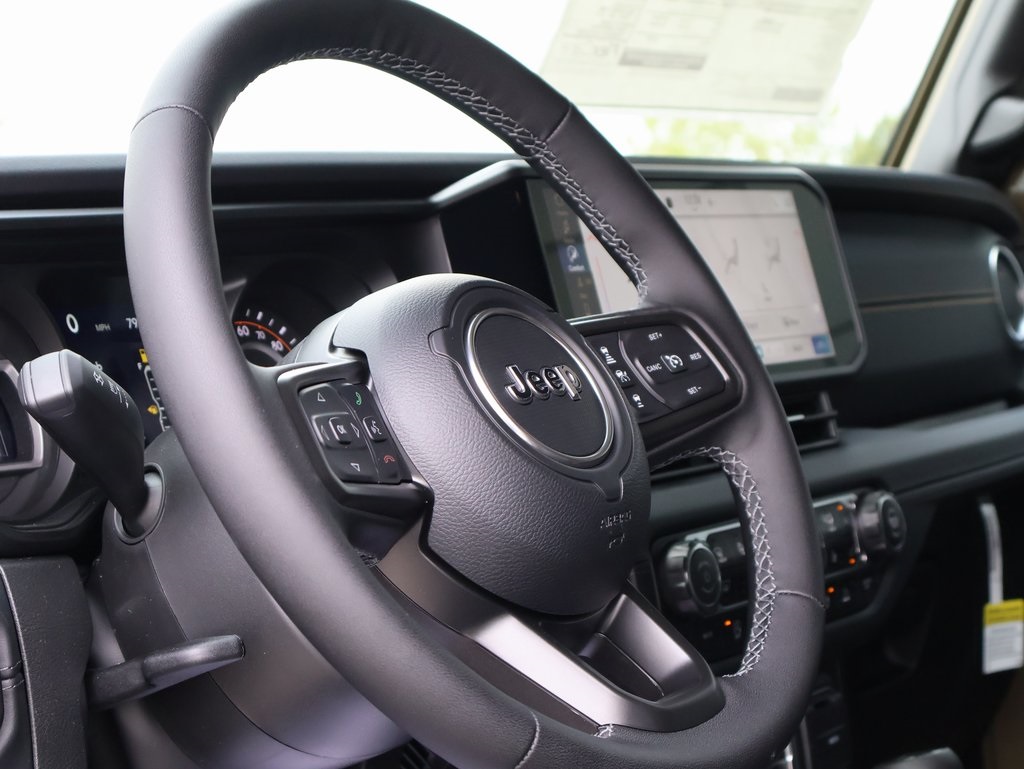 2025 Jeep Gladiator Sport photo 21