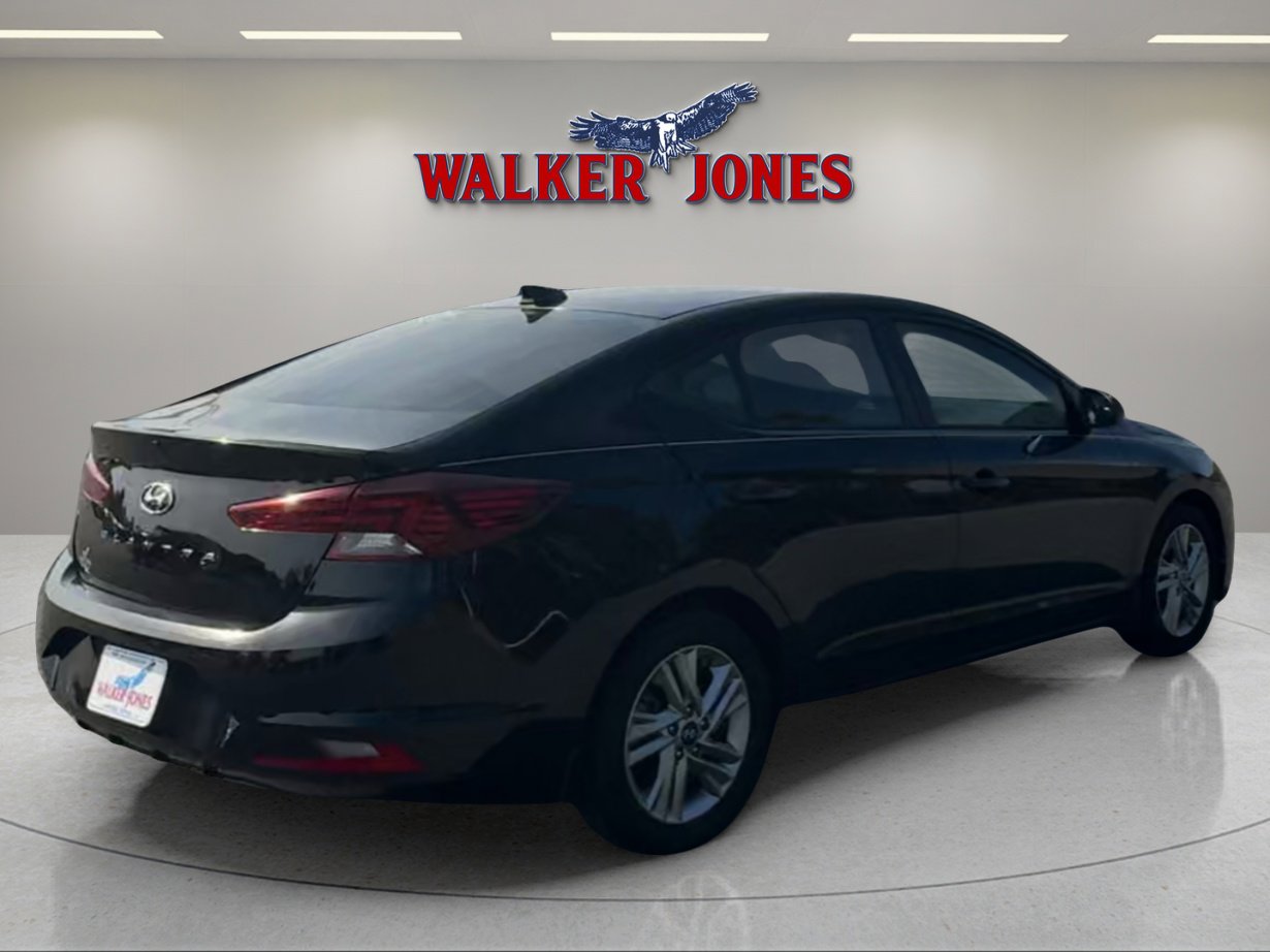 2020 Hyundai Elantra Value Edition photo 3