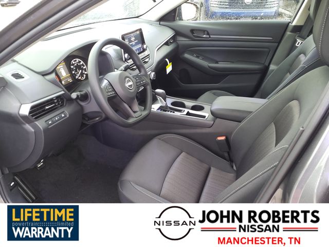 2025 Nissan Altima 2.5 S photo 3
