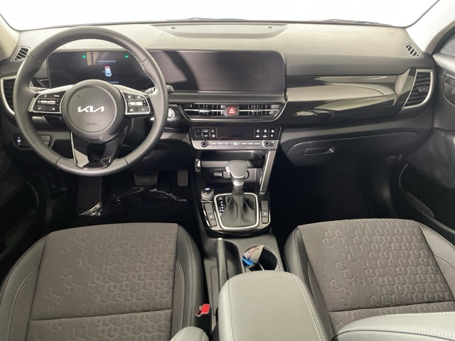 2026 Kia Seltos S photo 29