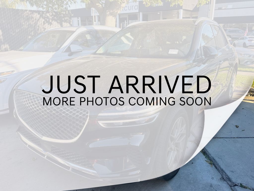 2023 Genesis GV70 Standard's photo
