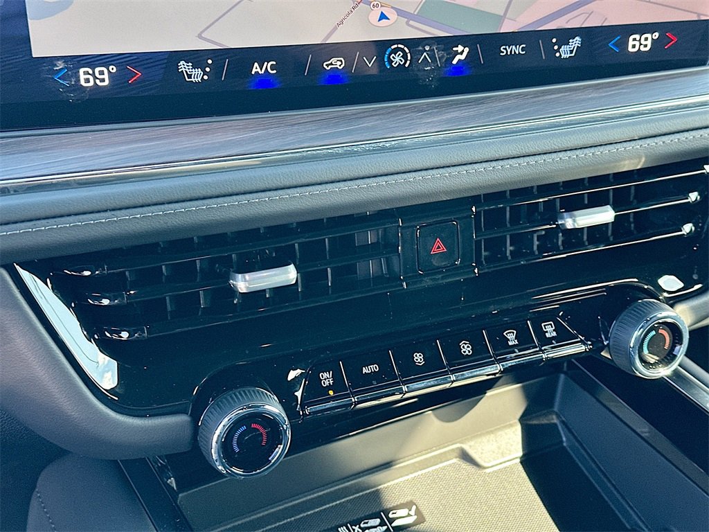 2025 Chevrolet Tahoe LT photo 11