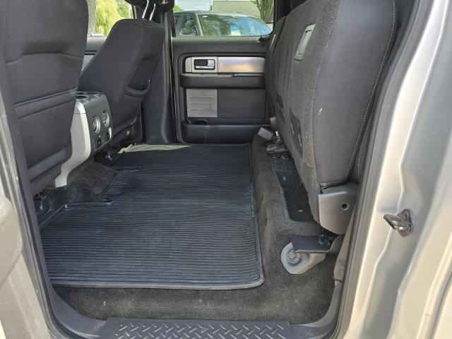 2014 Ford F-150 FX4 photo 23