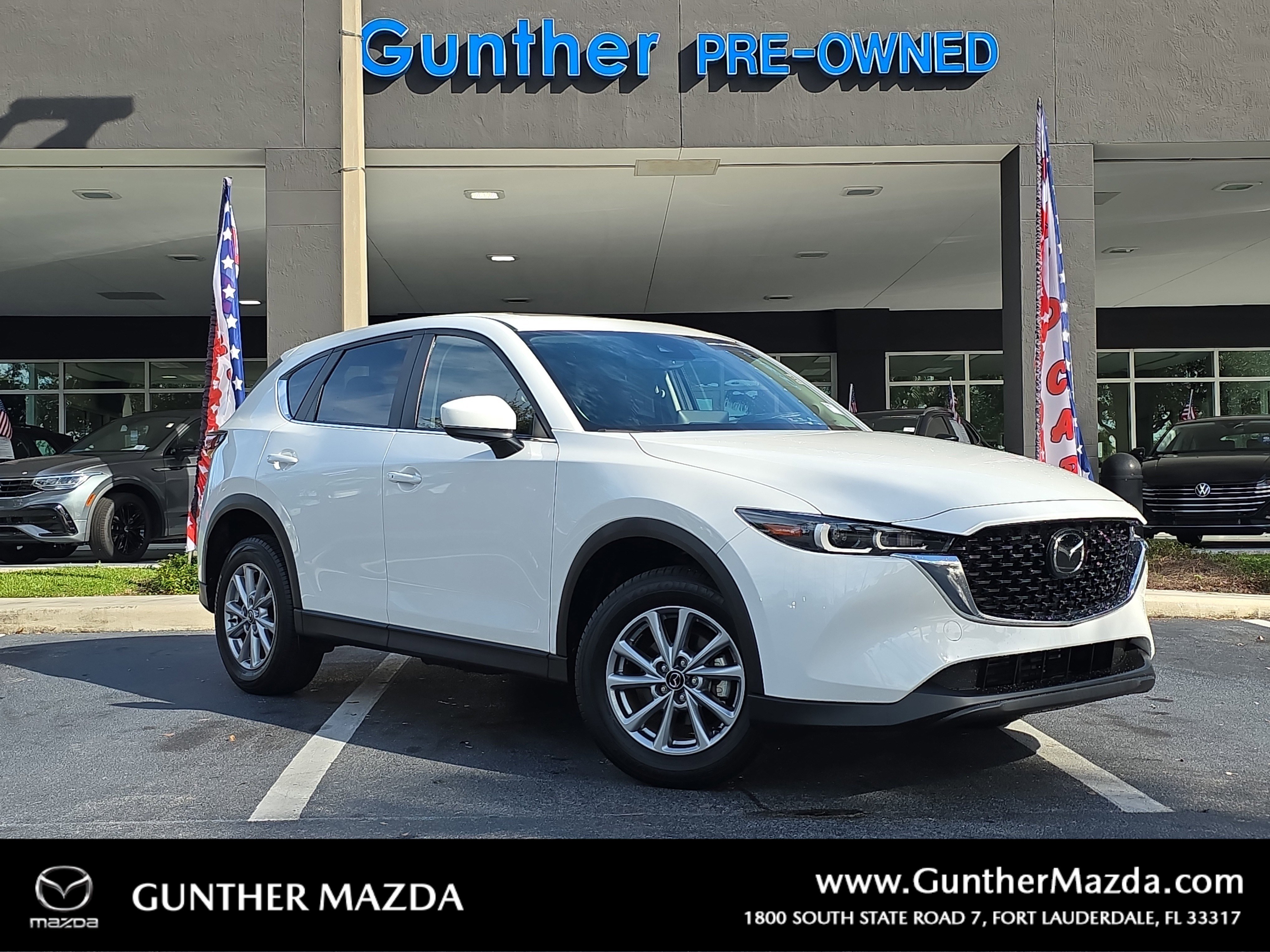 2023 Mazda CX-5 S Preferred package's photo