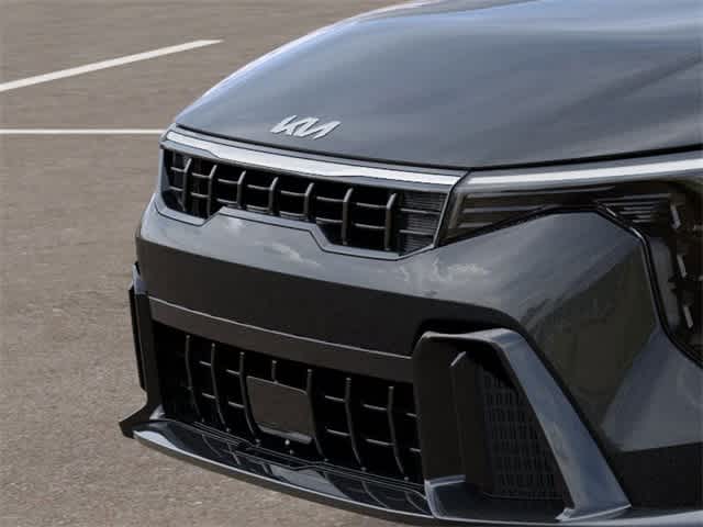 2025 Kia K4 GT-Line photo 10