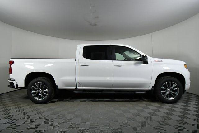 2026 Chevrolet Silverado 1500 RST photo 14