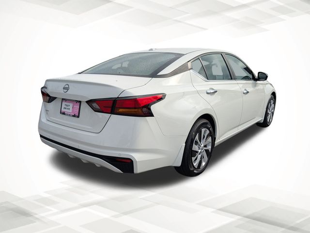 2025 Nissan Altima 2.5 S photo 4