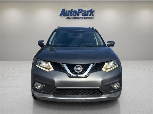 Used 2015 Nissan Rogue SL with VIN 5N1AT2MT0FC769838 for sale in La Porte, IN