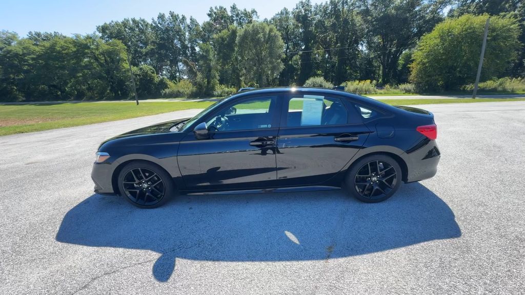 2023 Honda Civic Sport photo 3