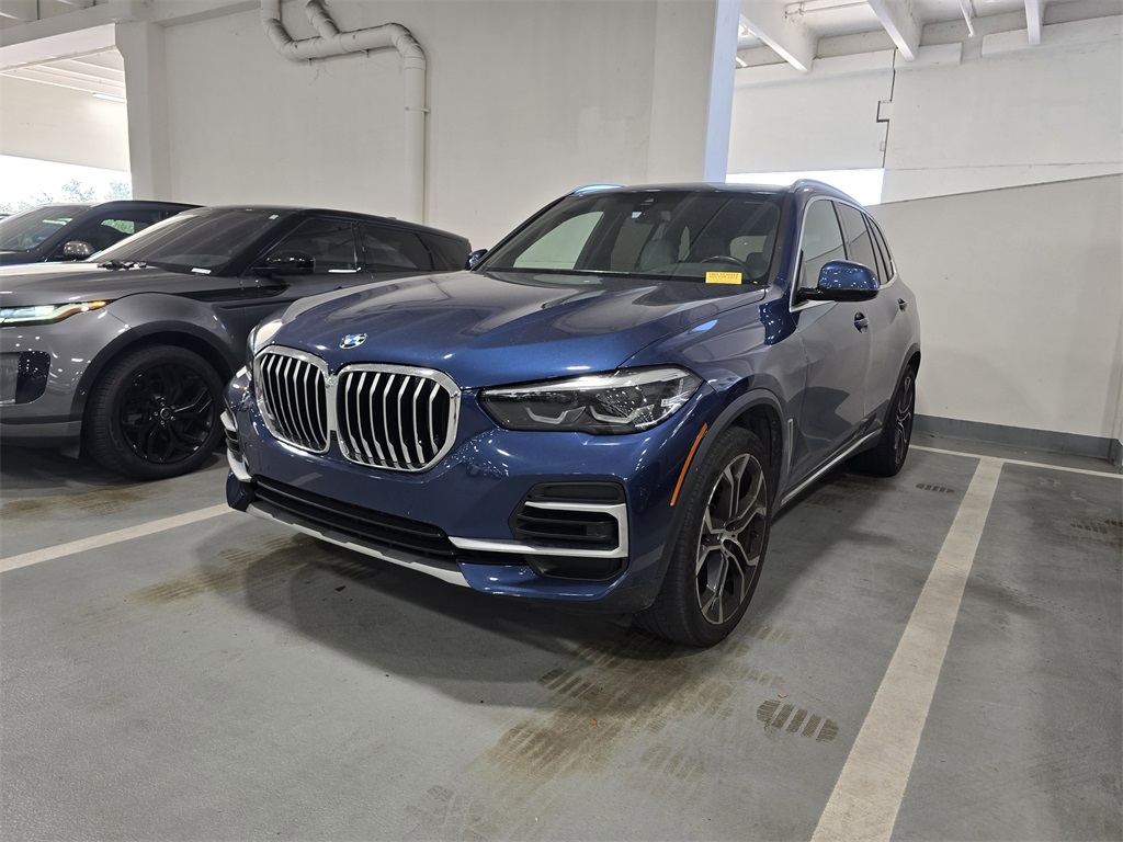 2023 BMW X5 40i's photo