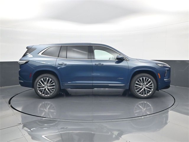 2026 Buick Enclave Avenir photo 2