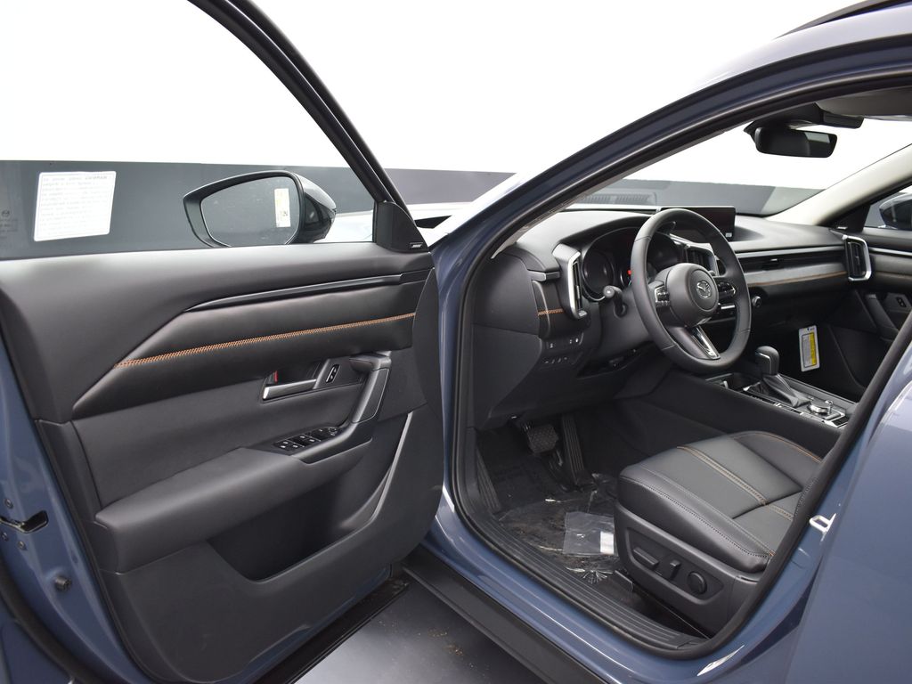 2025 Mazda CX-50 Premium photo 4