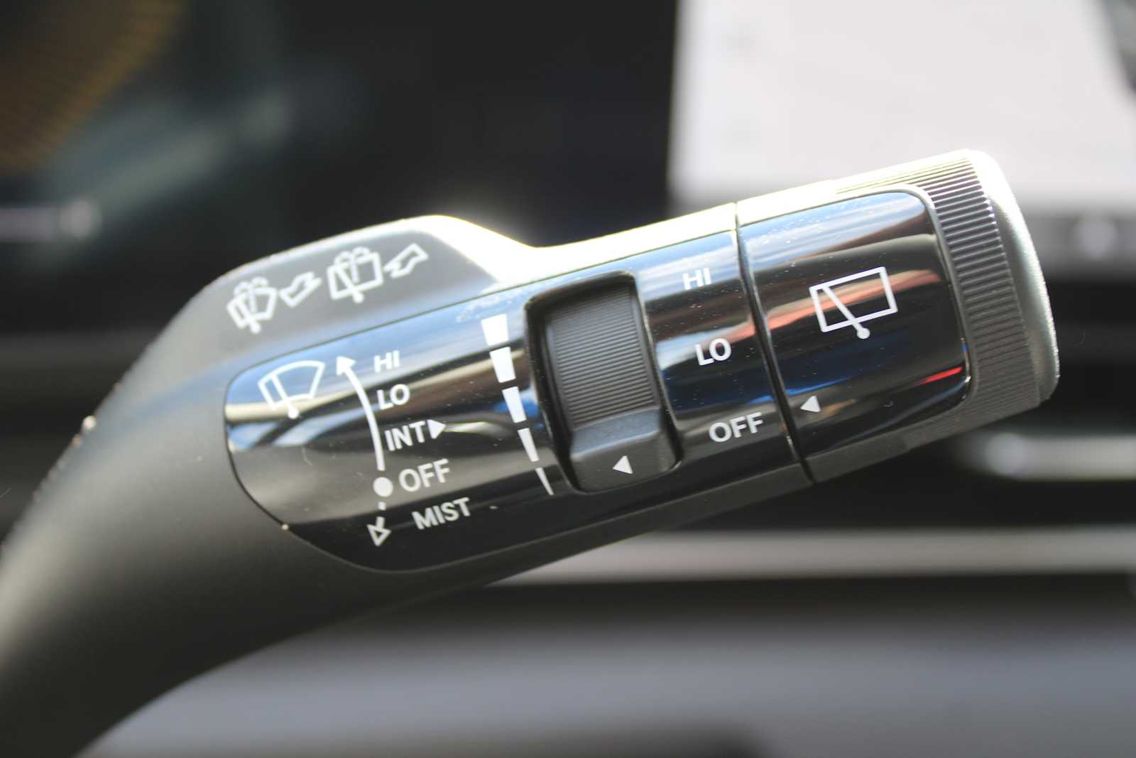2025 Kia Carnival EX photo 33