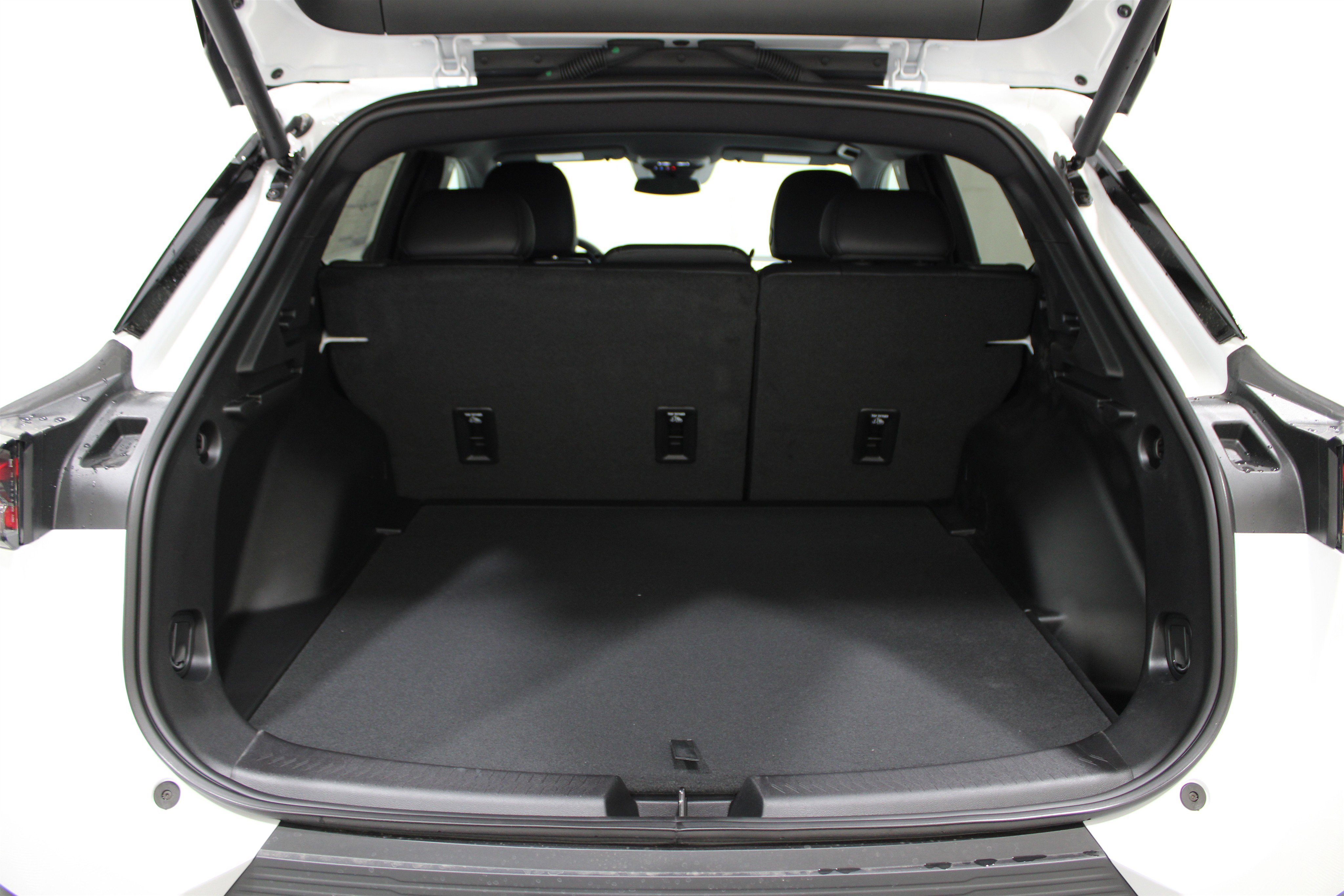 2026 Chevrolet Equinox EV LT photo 27