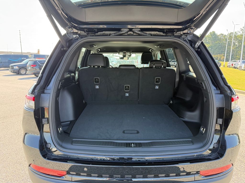 2025 Jeep Grand Cherokee Altitude X photo 21