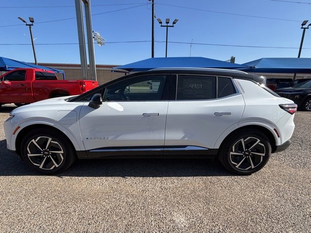 2025 Chevrolet Equinox EV 1LT photo 4