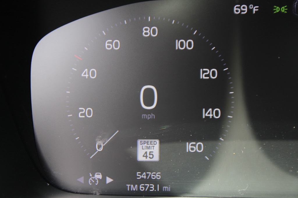 2021 Volvo XC40 T5 AWD Inscription photo 12